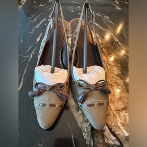 Jack Rogers slingbacks in Moss.